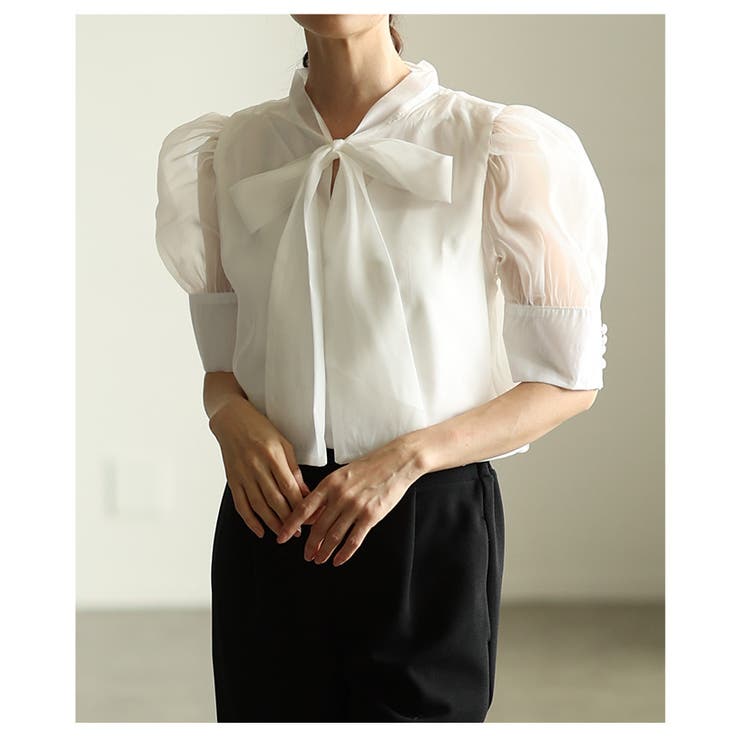 ホワイト | ふわり透き通るシアーパフスリーブボウタイブラウス レディース ファッション | Sawa a la mode