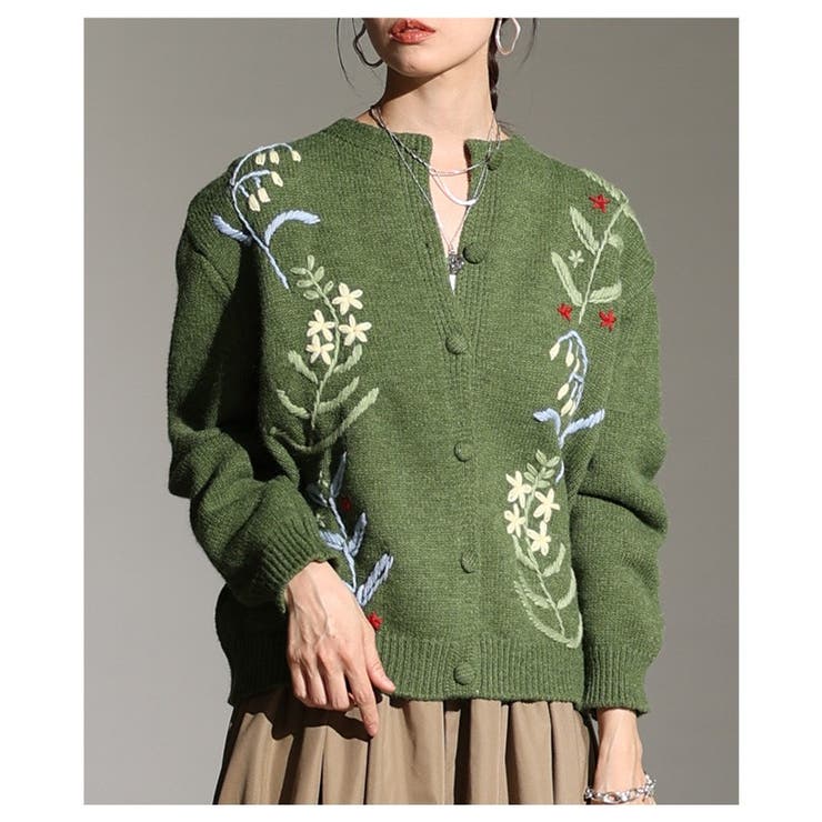 グリーン | 一枚で絵になる草花刺繍ラインニットカーディガン レディース ファッション | Sawa a la mode