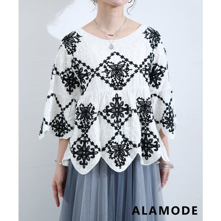 ホワイト | ナチュラルに映えるモロッカン刺繍コットンブラウス レディース トップス | Sawa a la mode