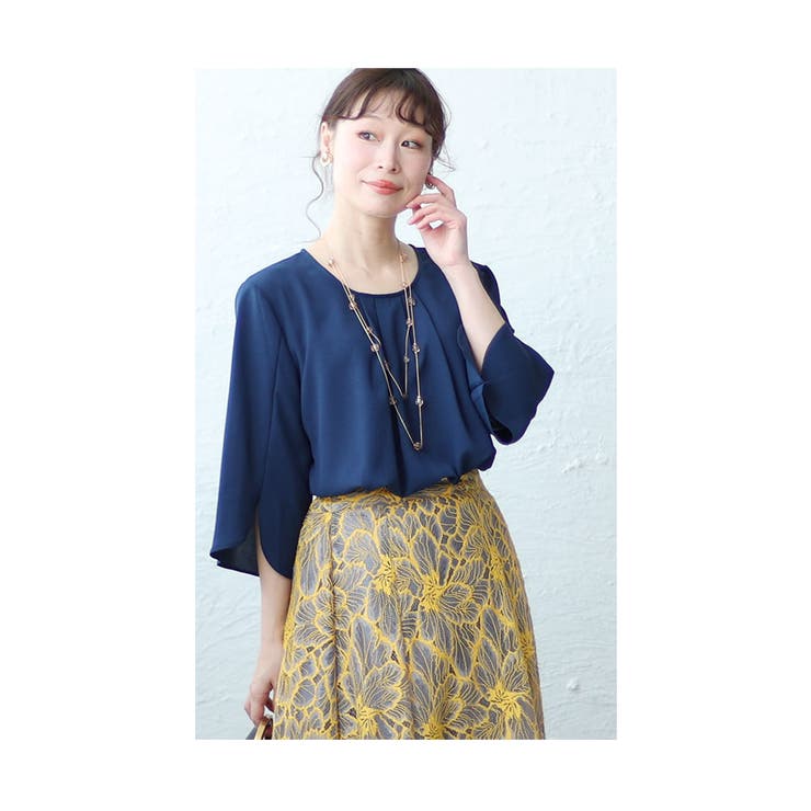 ネイビー | 着るだけで美人見えなスリット袖シャツブラウス レディース ファッション | Sawa a la mode