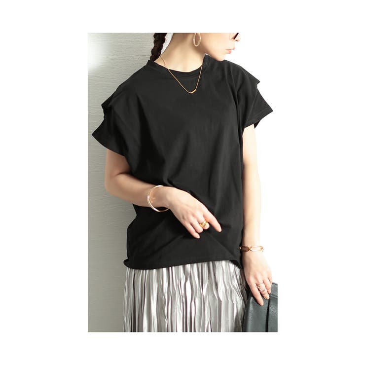 ブラック | 小粋なアクセントが光るタックスリーブカットソー レディース ファッション | Sawa a la mode