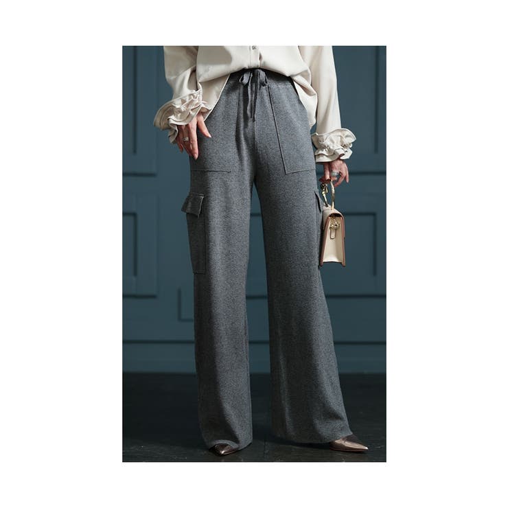 グレー | スパイシーな大人スタイルニットカーゴパンツ レディース ファッション | Sawa a la mode