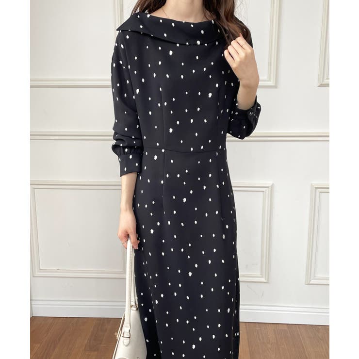 デザイン襟ドット柄ロングワンピース[品番：ABIW0010098