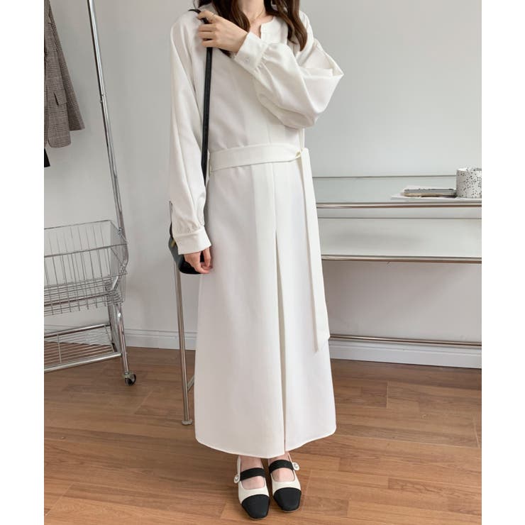 アドーア ジョーゼット タックギャザー キーネックワンピース ボリュームスリーブ アドーア ジョーゼット タックギャザー キーネックワンピース