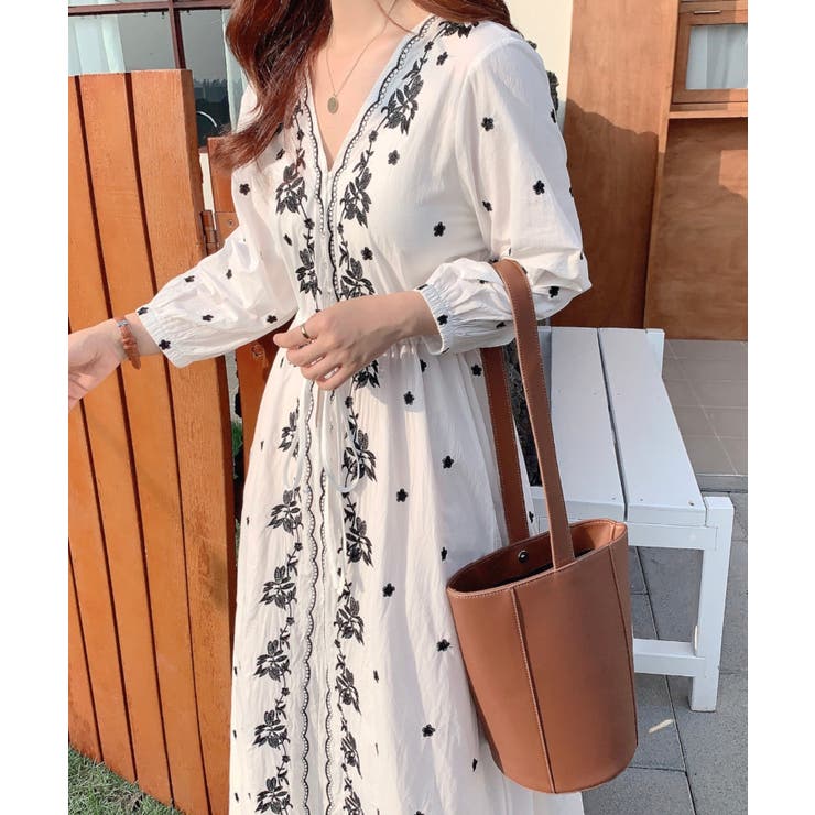 Vネック刺繍ロングワンピース 品番 Abiw Diosfront ディオスフロント のレディースファッション通販 Shoplist ショップリスト Vネック刺繍ロングワンピース 品番 Abiw Diosfront ディオスフロント のレディースファッション通販 Shoplist ショップリスト