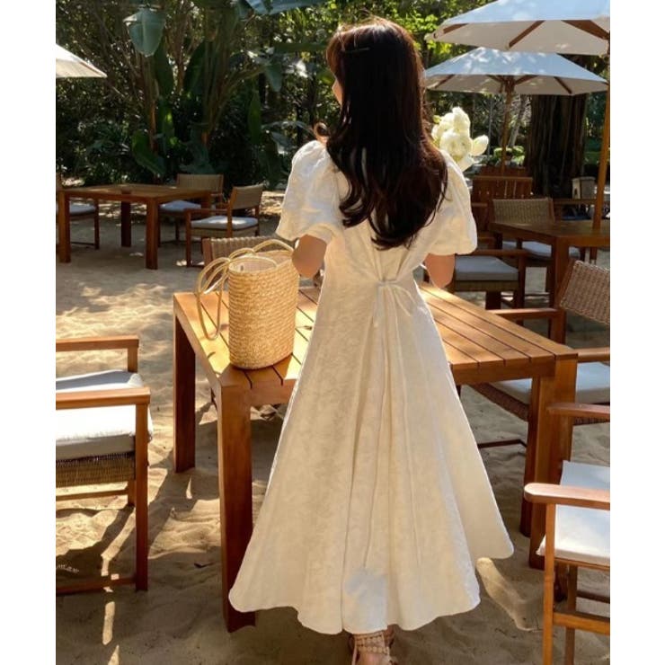 ボリュウームスリーブ花柄ジャカードワンピース 品番 Abiw Abitokyo アビトーキョー のレディースファッション通販 Shoplist ショップリスト