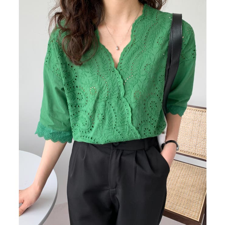 カシュクールカットワーク刺繍ブラウス[品番：ABIW0009583