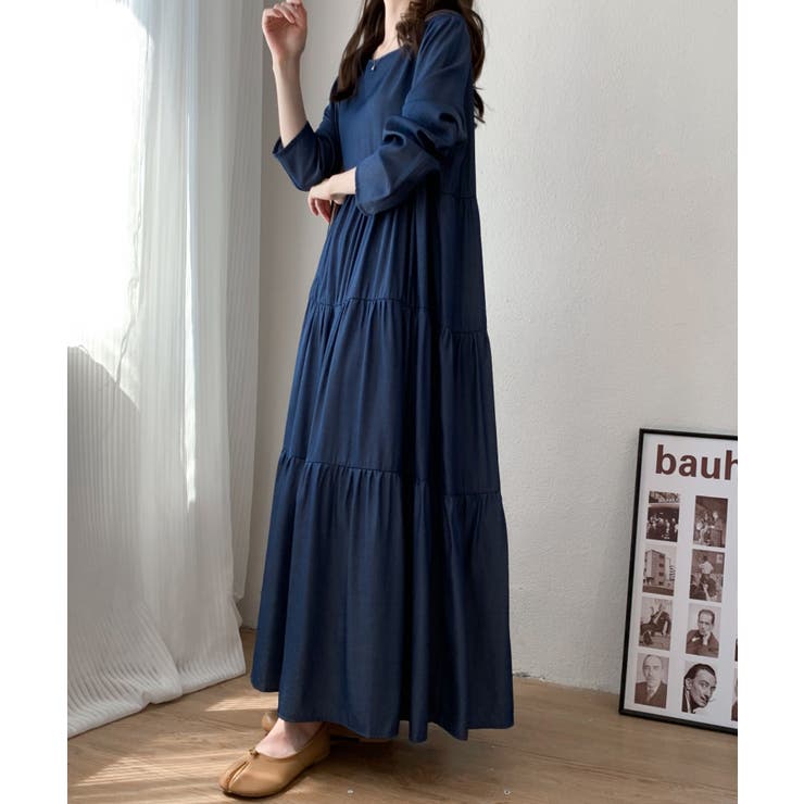 2022AW 脚長効果！デニム風ティアードロングワンピース[品番