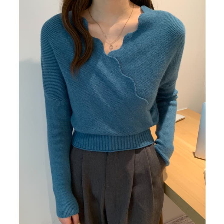 スタイルデリ 新品◆シアバター加工 スカラップカシュクールニット STYLE DELI（スタイルデリ）の「スカラップカシュクールニットトップス