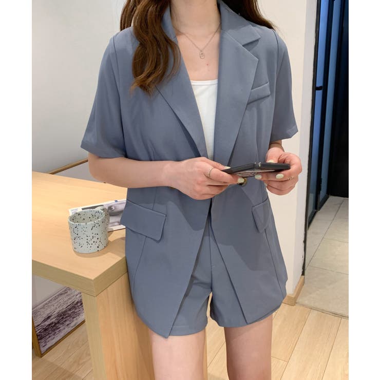 バックスリットジャケットワイドショートパンツセットアップ