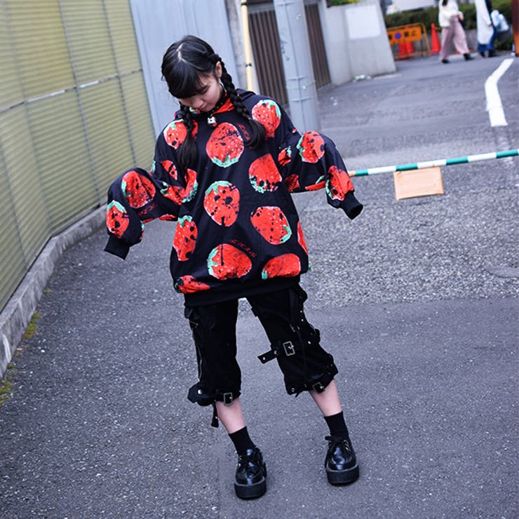 イチゴbigパーカー 原宿系 ファッション 品番 Acdw Acdcrag エーシーディーシーラグ のレディースファッション 通販 Shoplist ショップリスト イチゴbigパーカー 原宿系 ファッション 品番 Acdw Acdcrag エーシーディーシーラグ のレディースファッション 通販 Shoplist ショップリスト