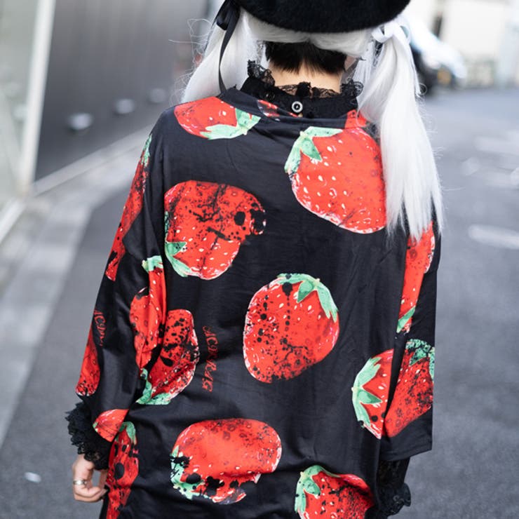 イチゴ ヒュージtシャツ 原宿系 品番 Acdw Acdcrag エーシーディーシーラグ のレディースファッション 通販 Shoplist ショップリスト