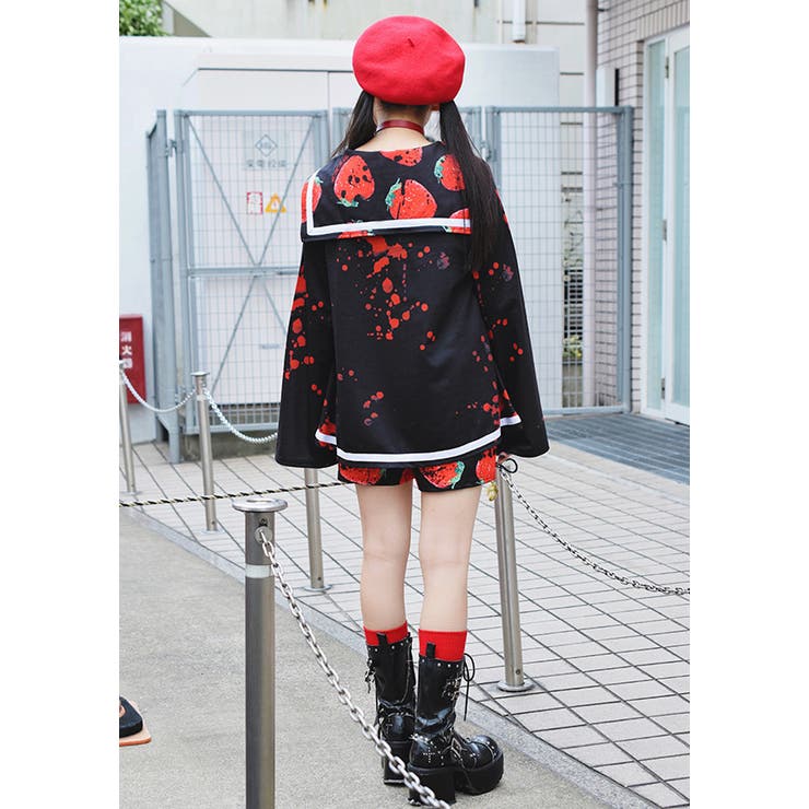 ACDCRAG イチゴ柄ショートパンツ 黒 イチゴショーパン ショートパンツ ショーパン[品番：ACDW0001491