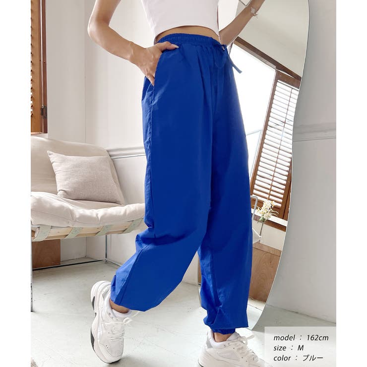 ブルー | ワッシャー加工・タック ナイロンジョガーパンツ | ad thie