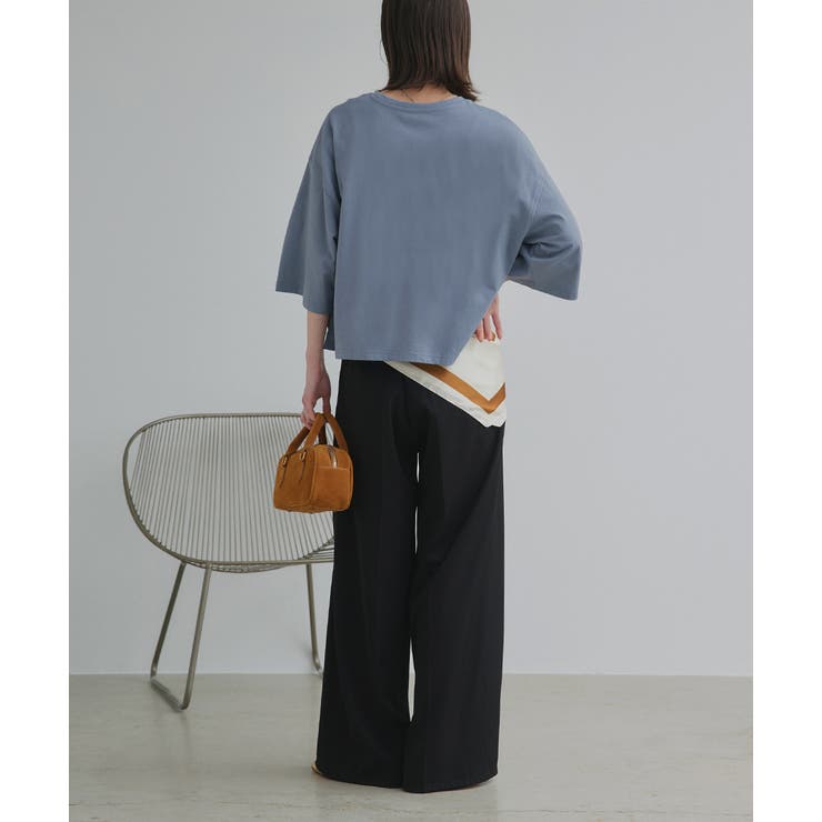 良品　ADORE アドーア　Tシャツ　カットソー　ワイドシルエット　ネイビー スムージージャージーカットソー | ADORE（アドーア） ｜【公式】通販