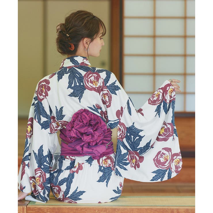 花柄 2Way浴衣 3点セット 黒・白 3点セット 2WAY花柄浴衣セットアップ[品番：ADEW0004454]｜ad