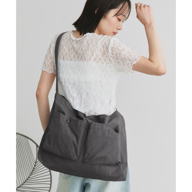 ポケット付き ショルダーバッグ | ad thie | 詳細画像3 