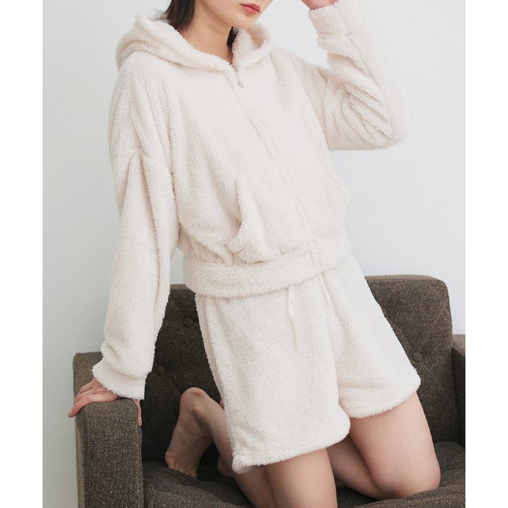 オフホワイト | ボアショートパーカーショートパンツルームウエア | ad thie