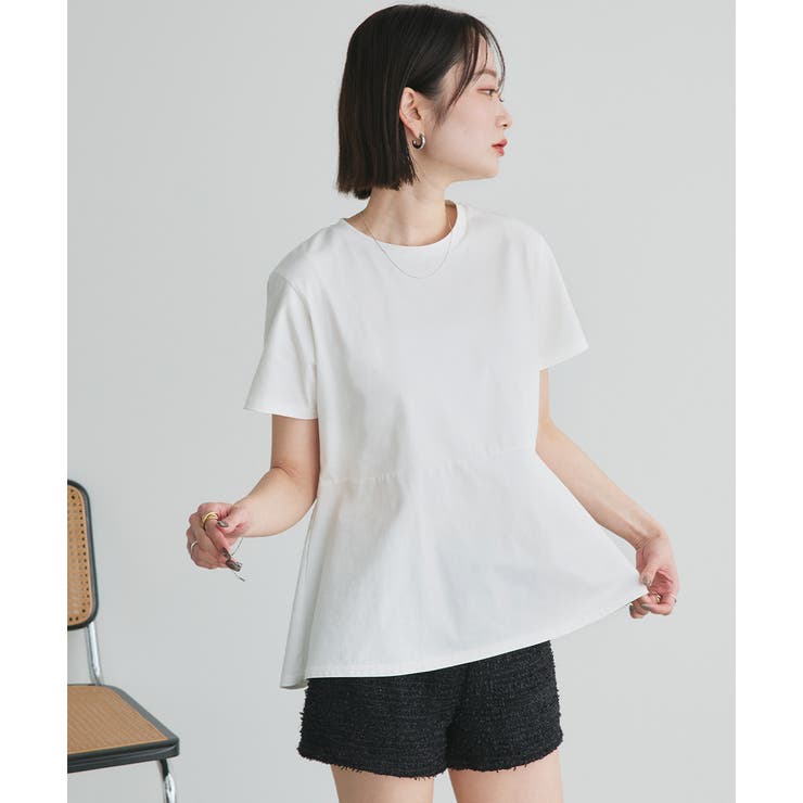 オフホワイト | ペプラムフリルデザインTシャツ | ad thie