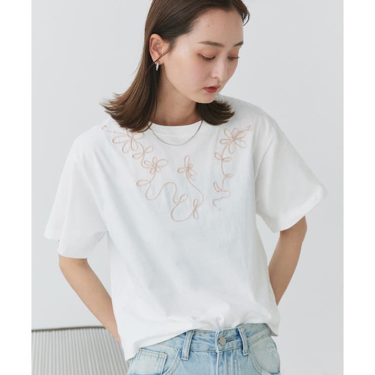 フラワーモチーフコード刺繍Tシャツ | ad thie | 詳細画像13 