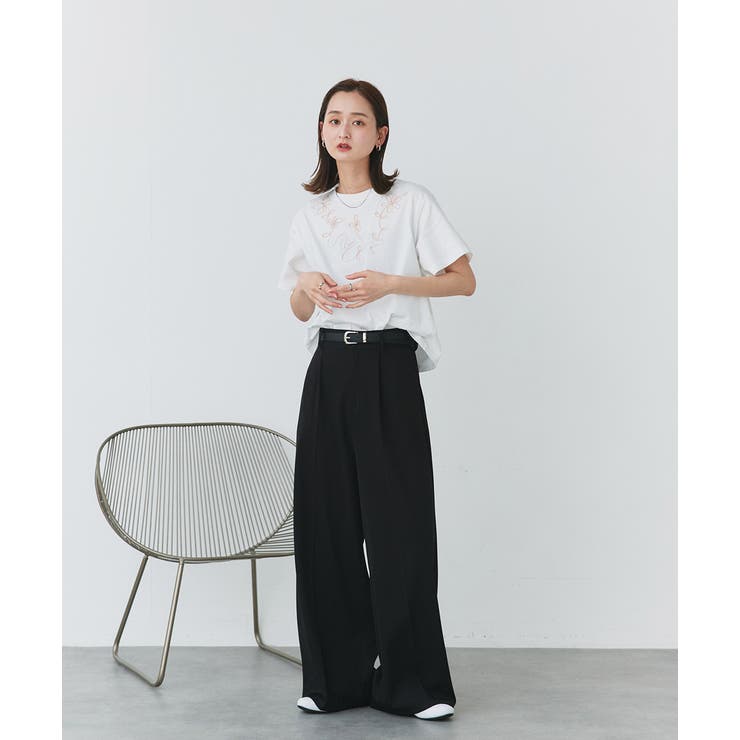 フラワーモチーフコード刺繍Tシャツ | ad thie | 詳細画像2 
