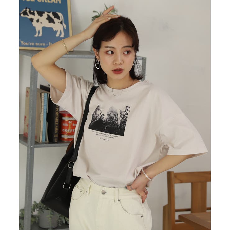 22ss新作 フォトプリントショート丈サイドスリットtシャツ 夏服 夏 品番 Adew Ad Thie アドティエ のレディース ファッション通販 Shoplist ショップリスト