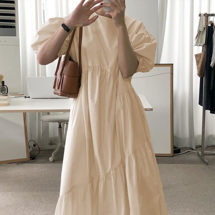 ティアード ワンピース 半袖 パフスリーブ フリル 白 チュニック 秋 冬 品番 Adew Ad Thie アドティエ のレディースファッション通販 Shoplist ショップリスト