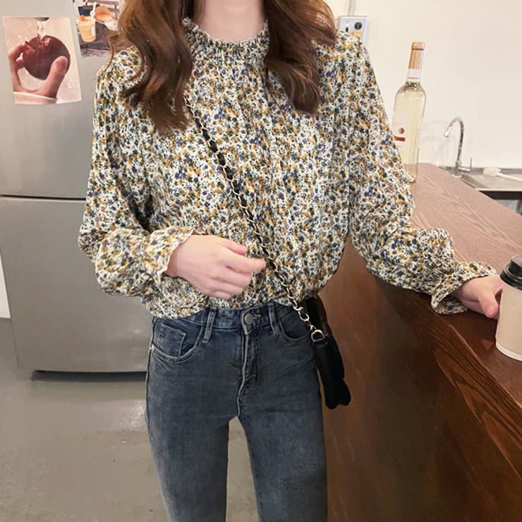 アイボリー | シャーリングスリーブ 小花柄 ブラウス | ad thie