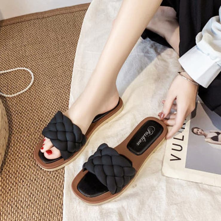 ブラック | 編み込み キルティング風 フラットサンダル  | ad thie