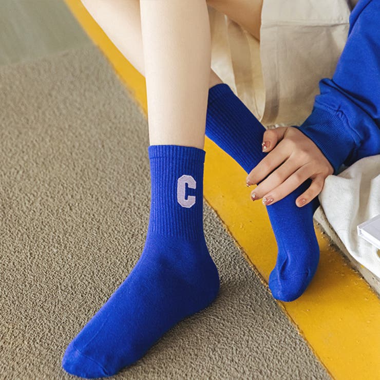 ワンポイント・刺繍ロゴ カラーソックス[品番：ADEW0003757]｜ad