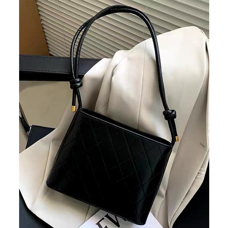 ブラック | キルティング スクエアハンドバッグ | ad thie