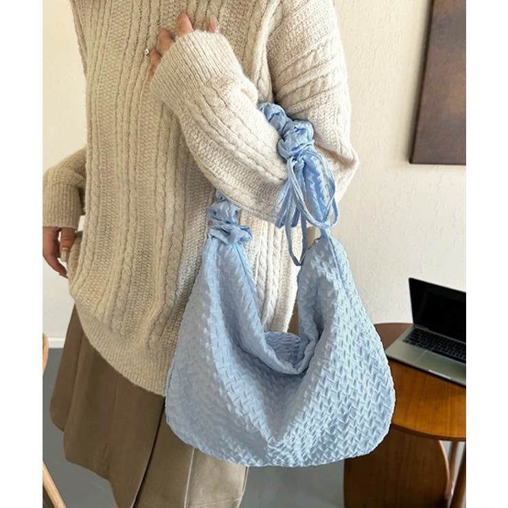 シャーリングストラップエンボスバッグ | ad thie | 詳細画像2 