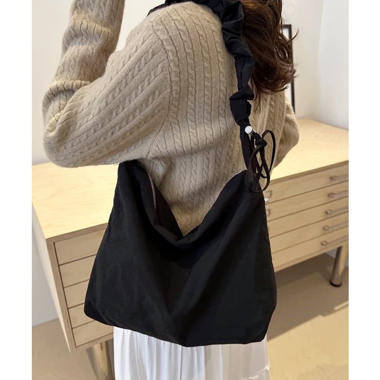 ギャザーストラップショルダーバッグ | ad thie | 詳細画像9 