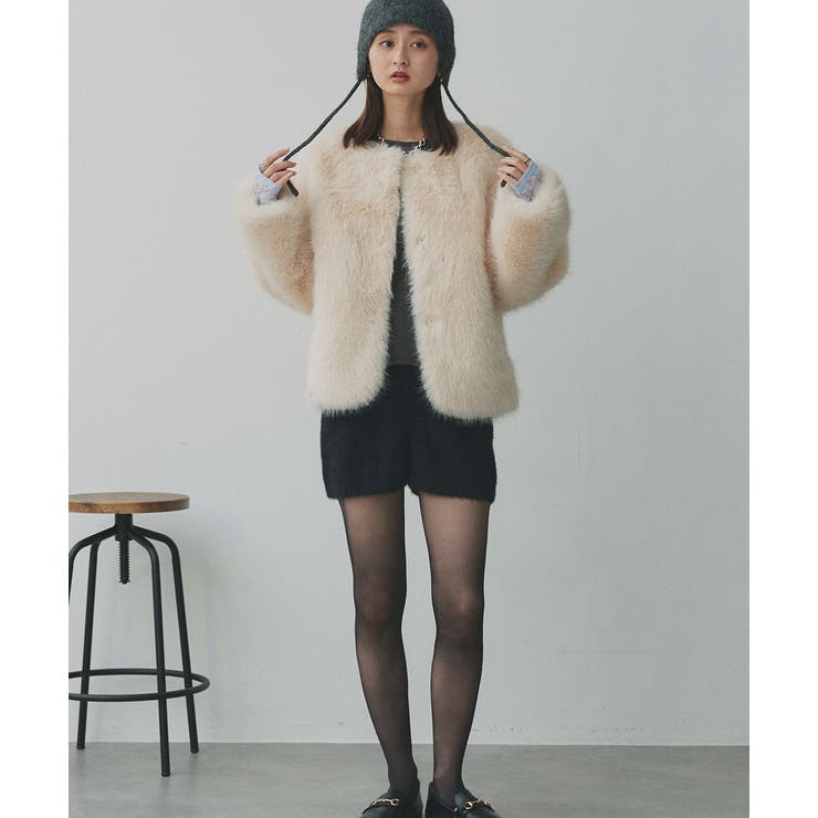 【2025AW新作】ノーカラーフェイクファーコート | ad thie | 詳細画像24 