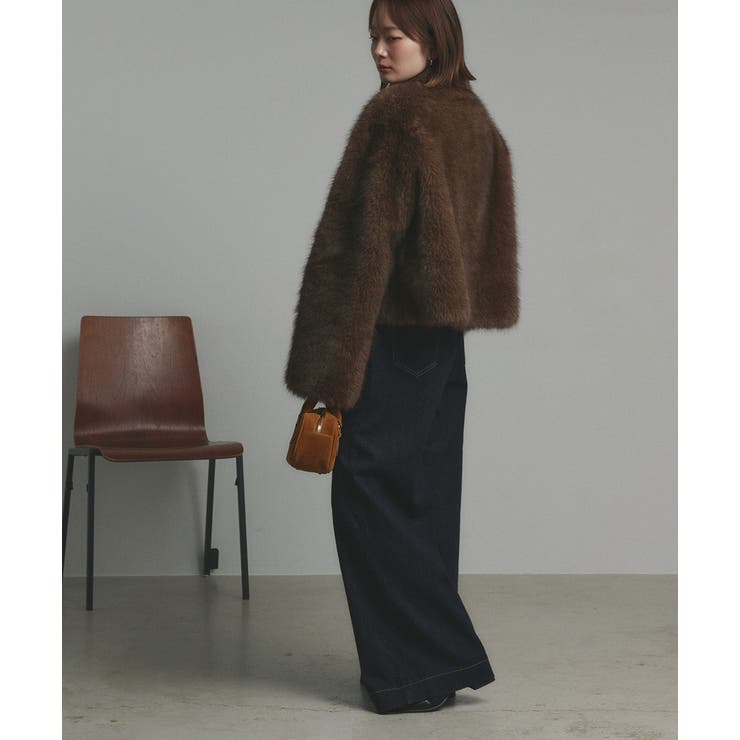 2025AW新作】スタンドカラーフェイクファーコート[品番：ADEW0005052