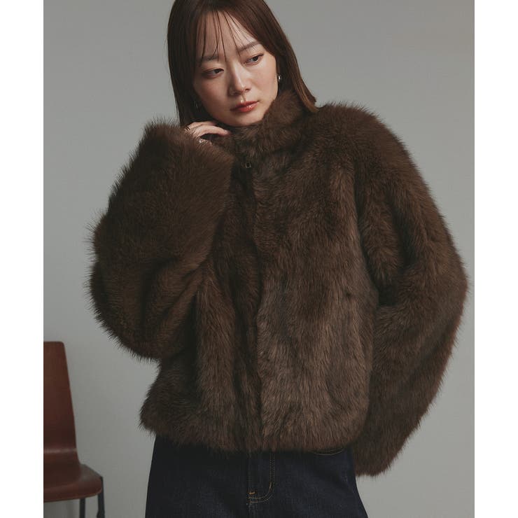 2025AW新作】スタンドカラーフェイクファーコート[品番：ADEW0005052