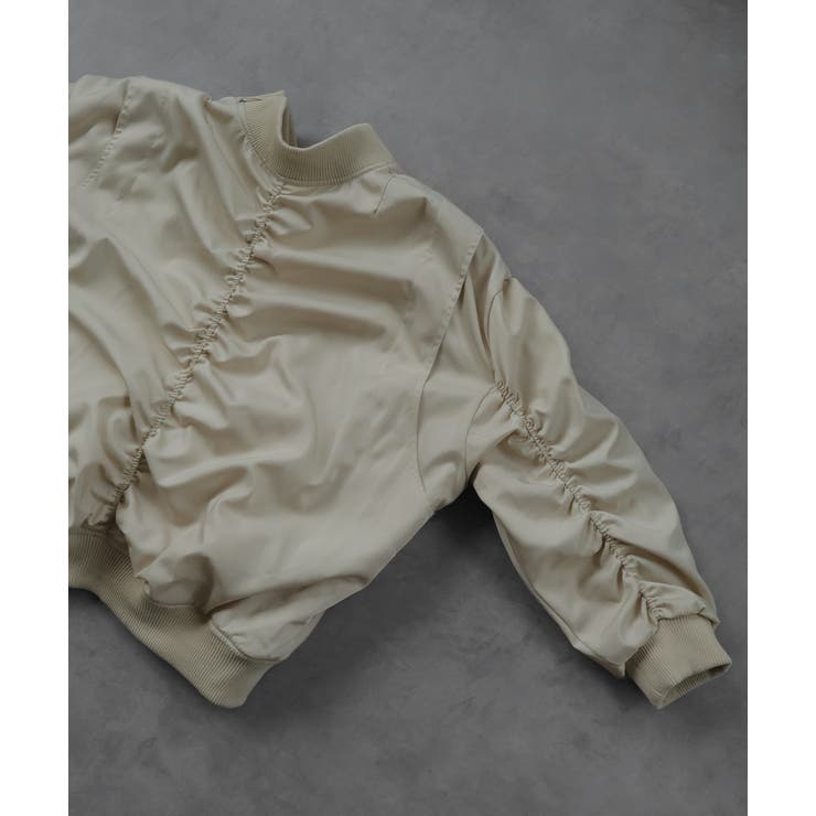 2025AW新作】ギャザーデザインアシンメトリーMA-1[品番：ADEW0005020