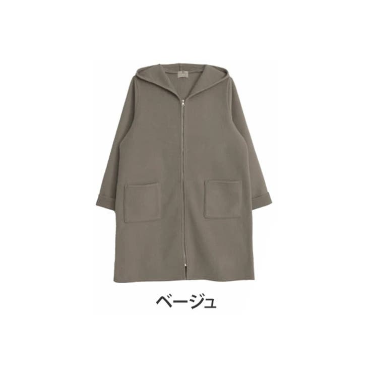 ベージュ