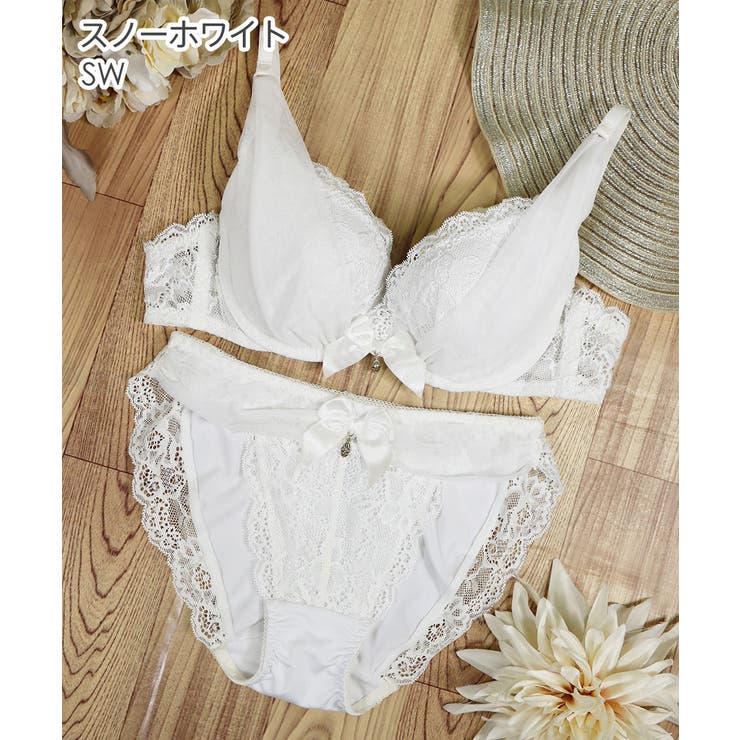 SW-スノーホワイト | 美谷間ブラ&ショーツセット 盛れるブラ かわいい | aimerfeel