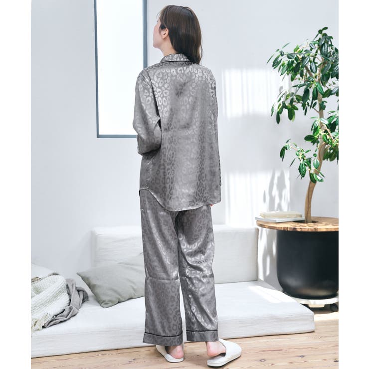 ヒョウサテン パジャマ 長袖 上下セット[品番：SK000010365