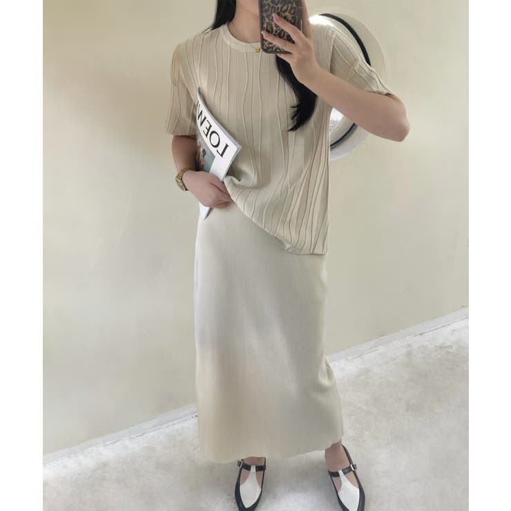オフホワイト | リブニットセットアップ ニットトップス＋スカート 2点セット | aimoha 