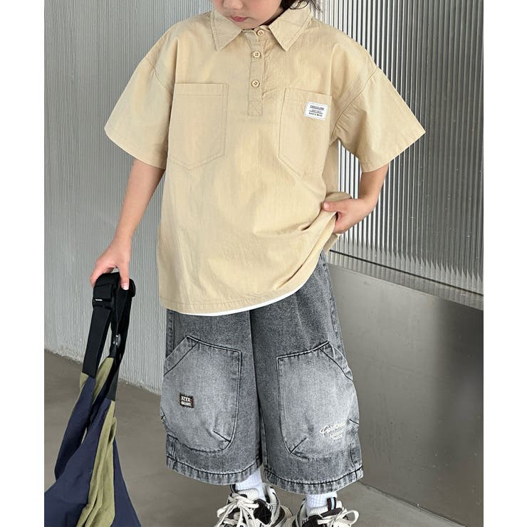 ベージュ