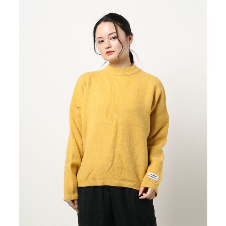 袖のタグが可愛いマシュマロニット レディース トップス[品番