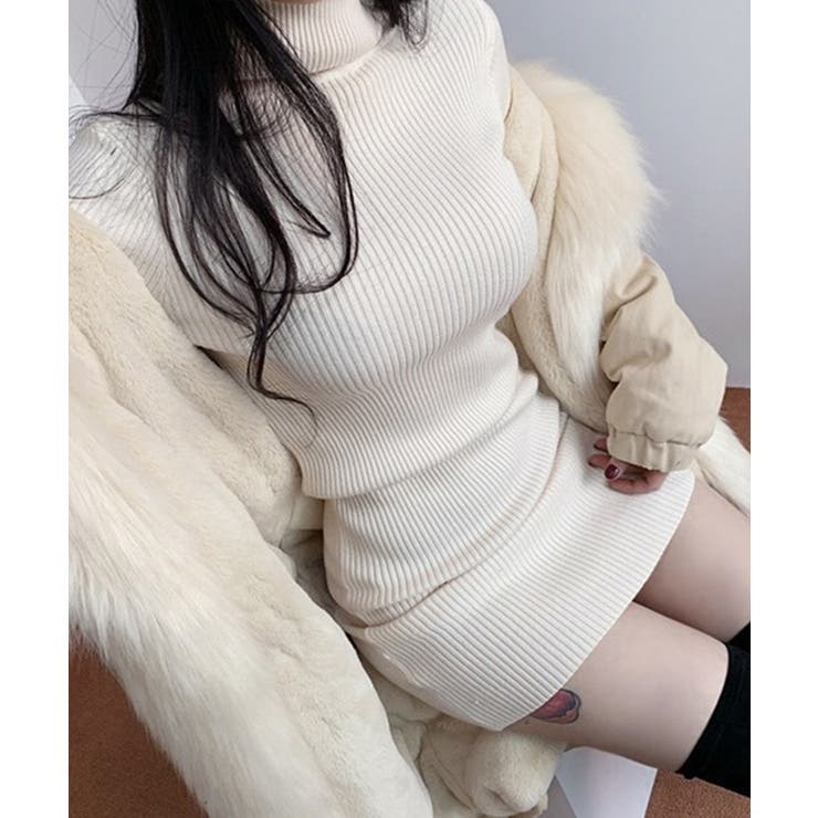 オフホワイト | Jasmine Grandiflorum 新作タートルネックニットミニ丈ワンピース | aimoha 