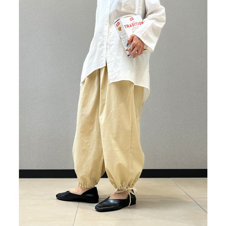 ベージュ | ゆったりタック入りワイドパンツ リラックスパンツ ワイドパンツ | aimoha 