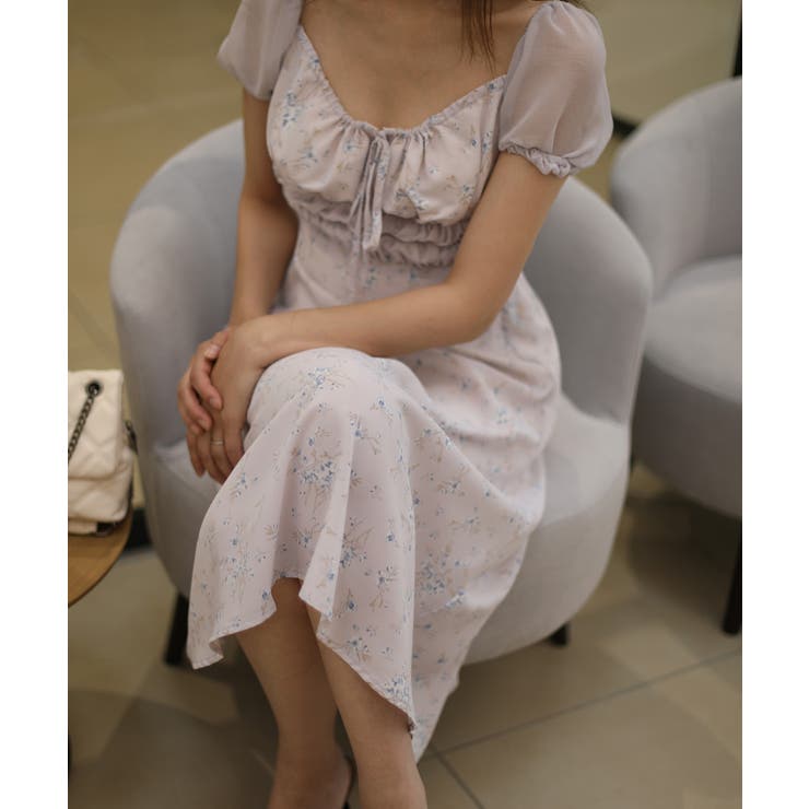 パープル | 配色花柄スクエアネックパワショルワンピース 【Jasmine Grandiflo… | aimoha 