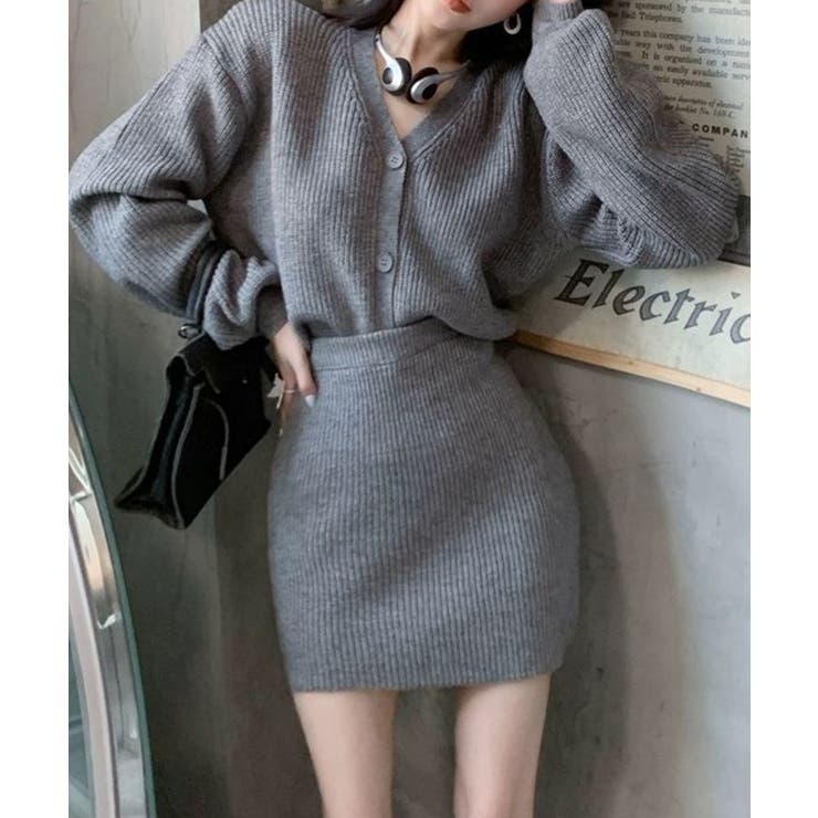 グレー | Vネック ニット セットアップ | aimoha 