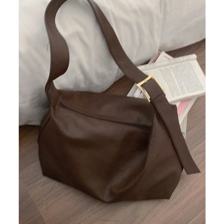 PUレザー大きめショルダーバッグ | aimoha  | 詳細画像1 