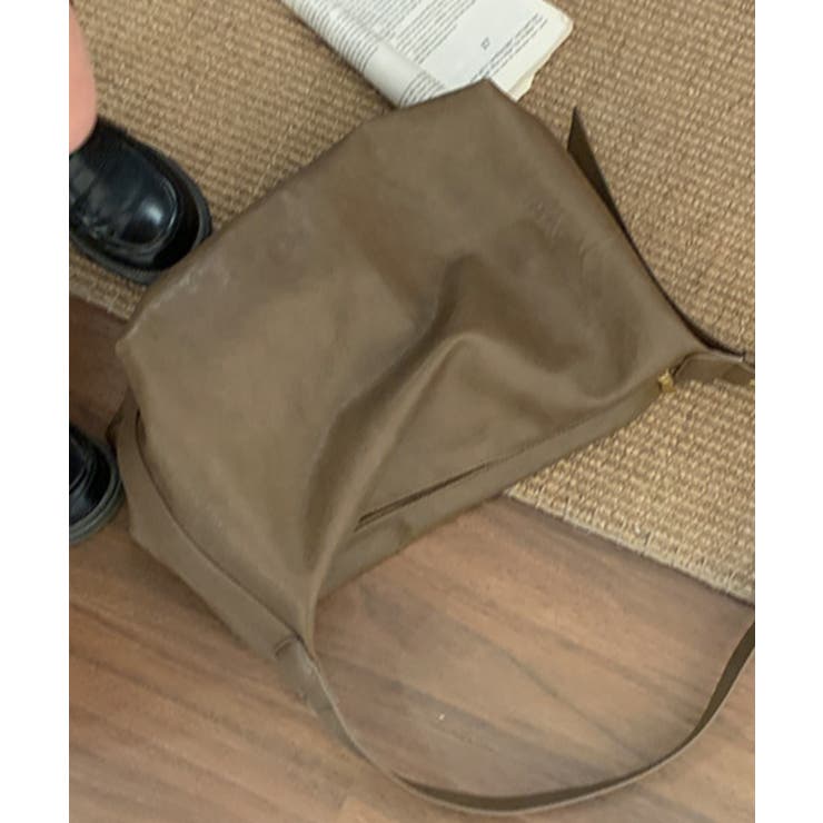 PUレザー大きめショルダーバッグ | aimoha  | 詳細画像24 