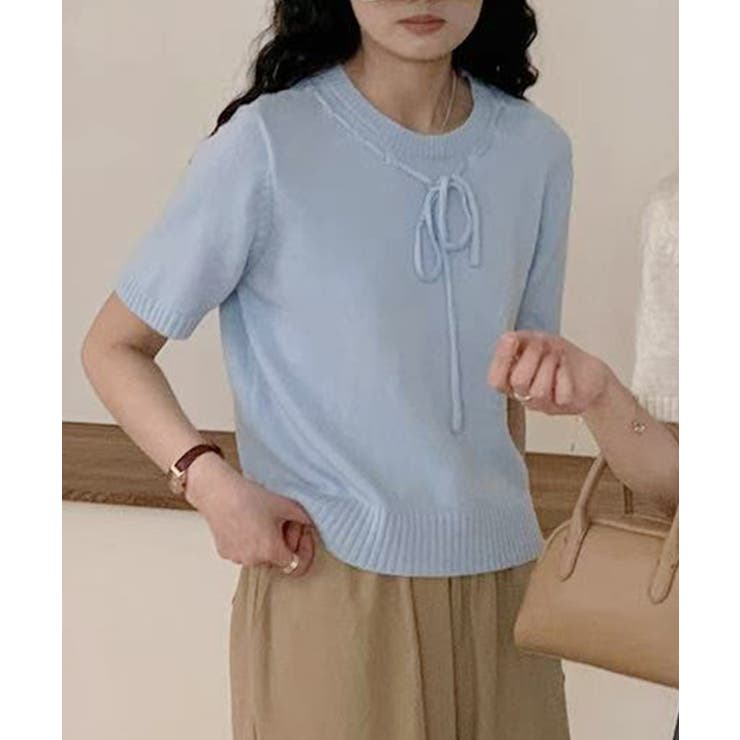 ブルー